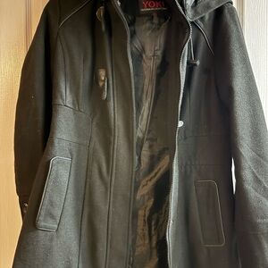 Yoki Women’s Black Trench Coat with Hood